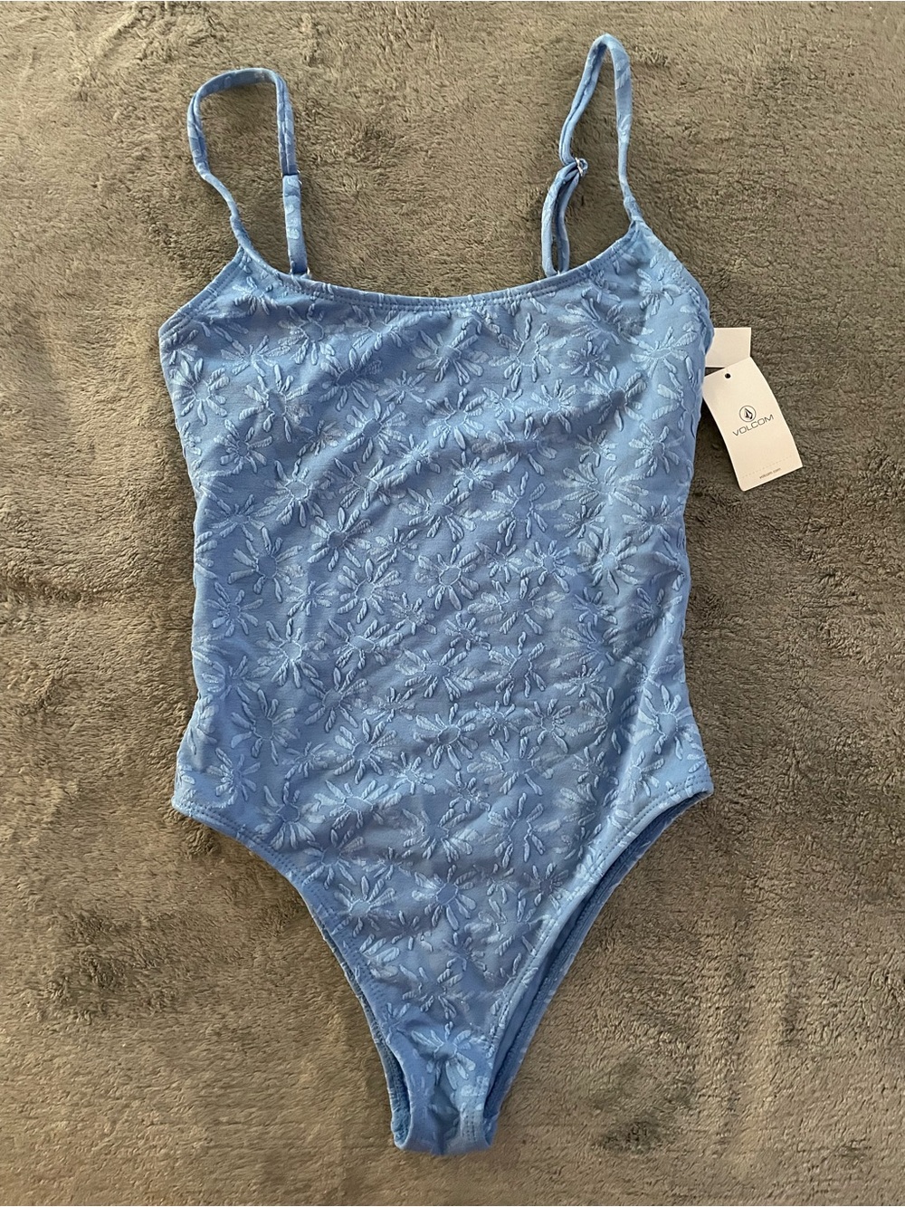 Volcom Solid Surfin One Piece Swimsuit Women’s Size S Blue Floral Skimpy - Picture 2 of 11